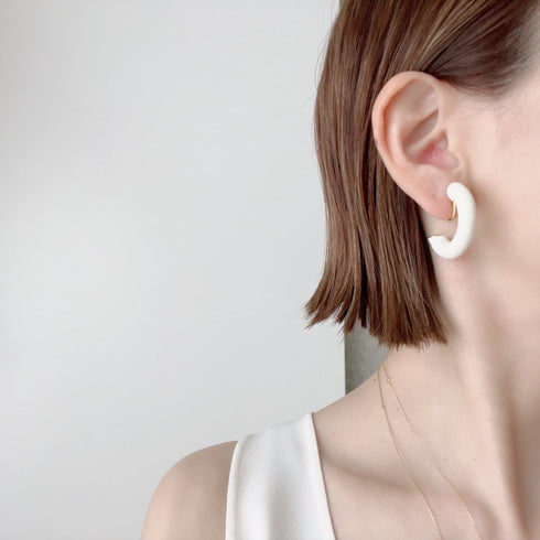Big hoop earring